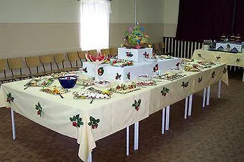 Aranyhordo Panzio Etterem Es Pizzeria Hotel 3*